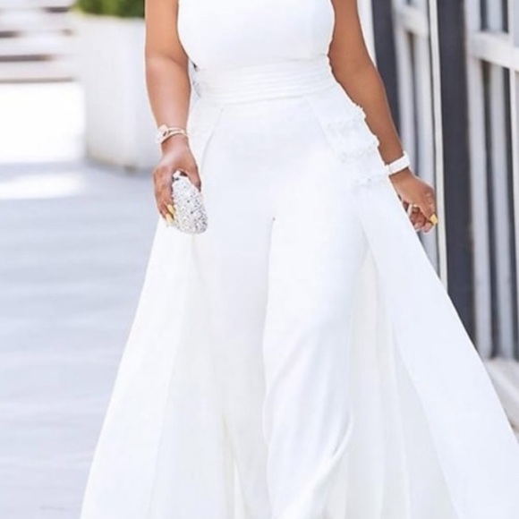 Women’s Elegant Formal Halter Neck Jumpsuit size 10 Black - Picture 1 of 12